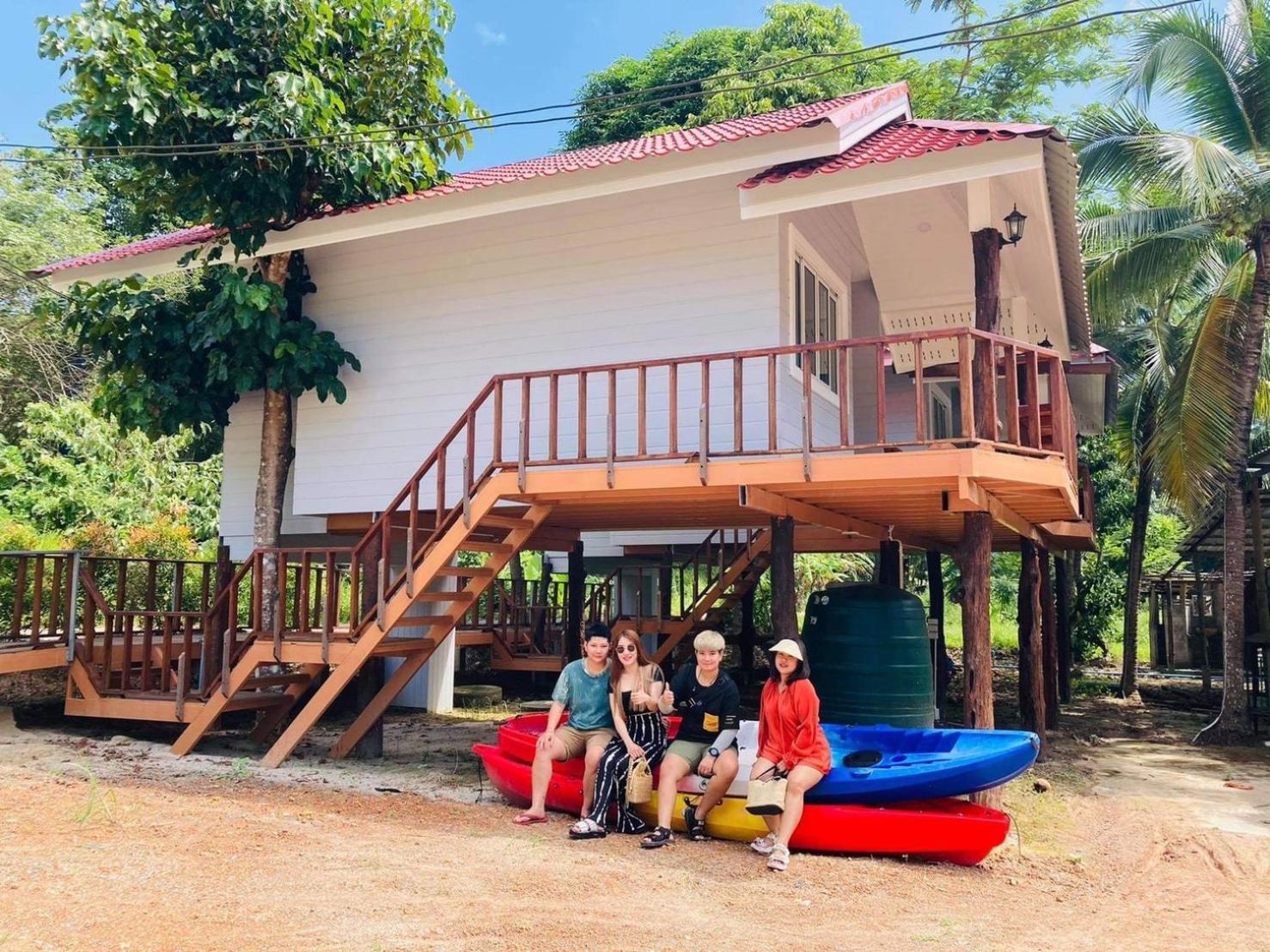 Libong Sea Breeze Resort Exterior photo